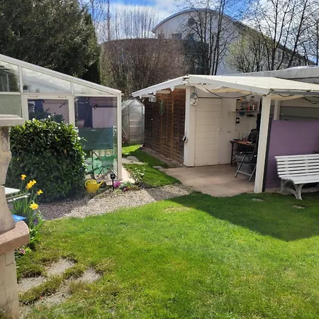 Sonnenschein1l Mit Terrasse Und Garten דירה