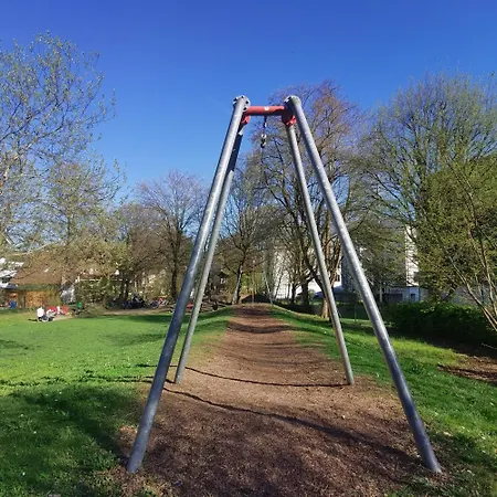 Sonnenschein1l Mit Terrasse Und Garten דירה *